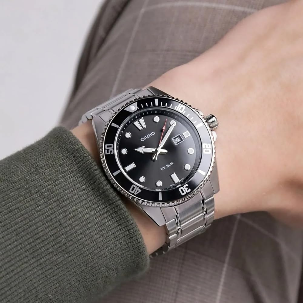 CASIO MDV-107D-1A1VDF