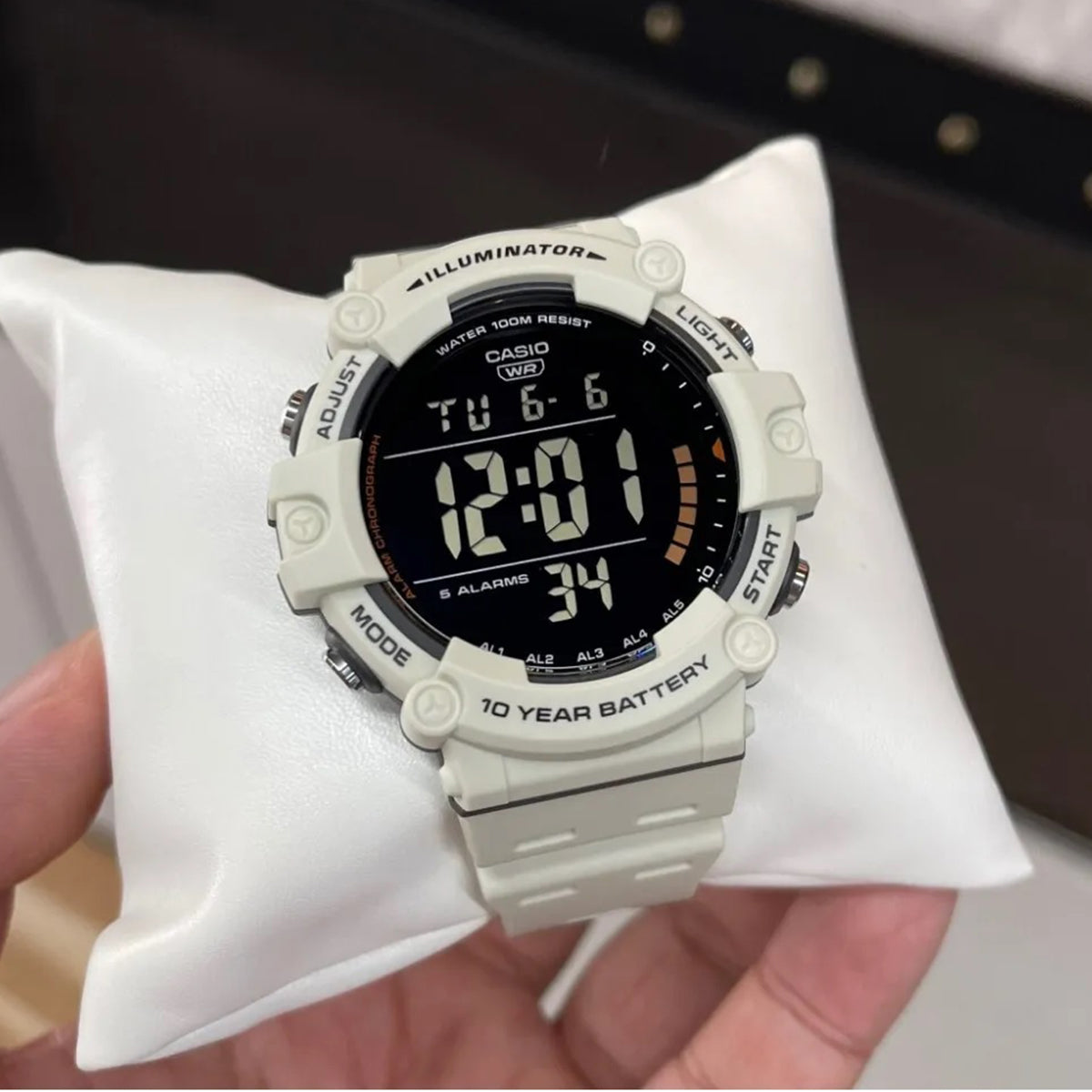 CASIO AE-1500WH-8B2VDF